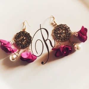 Pink And Gold Round Pearl Dangly Earrings
